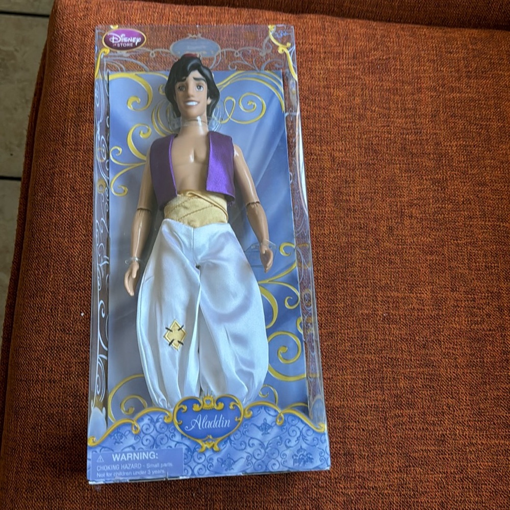 NWB Disney Store Aladdin doll